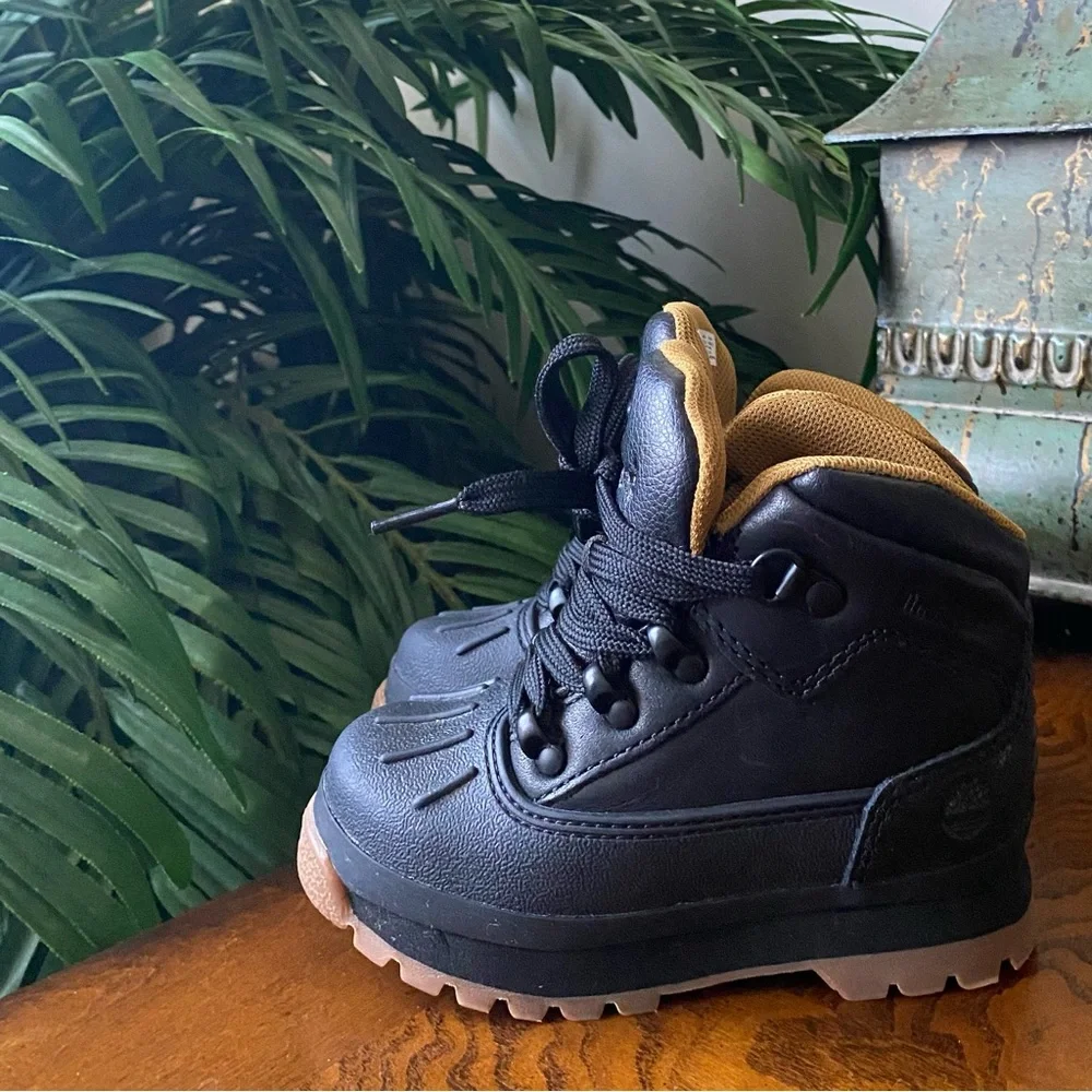 Timberland Euro Hiker Shell Toe Fashion Boot